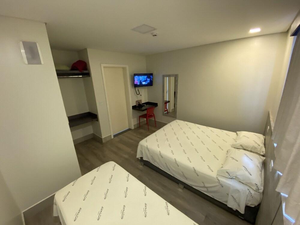 Hotel Avalon Maringa Economico 외부 사진