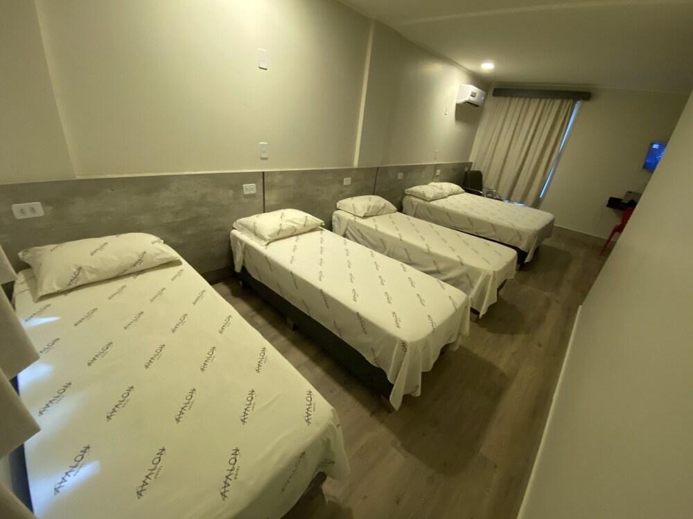 Hotel Avalon Maringa Economico 외부 사진