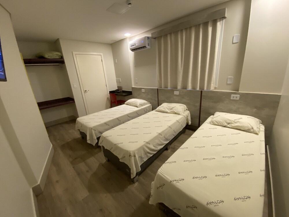 Hotel Avalon Maringa Economico 외부 사진